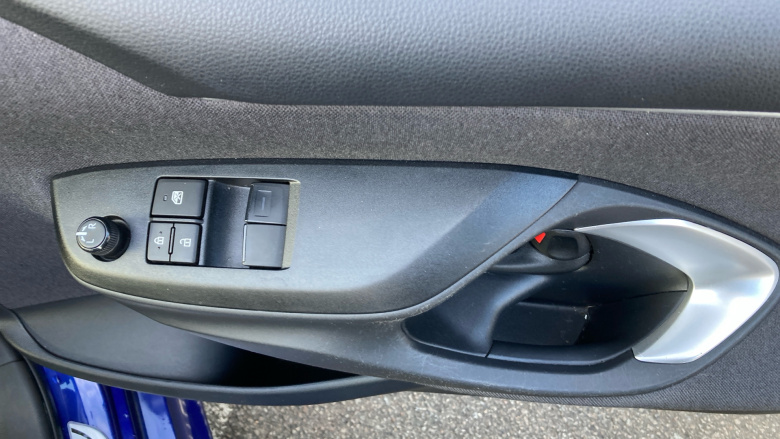 Toyota Yaris 1.5 Hybrid Icon 5dr CVT Hybrid Hatchback